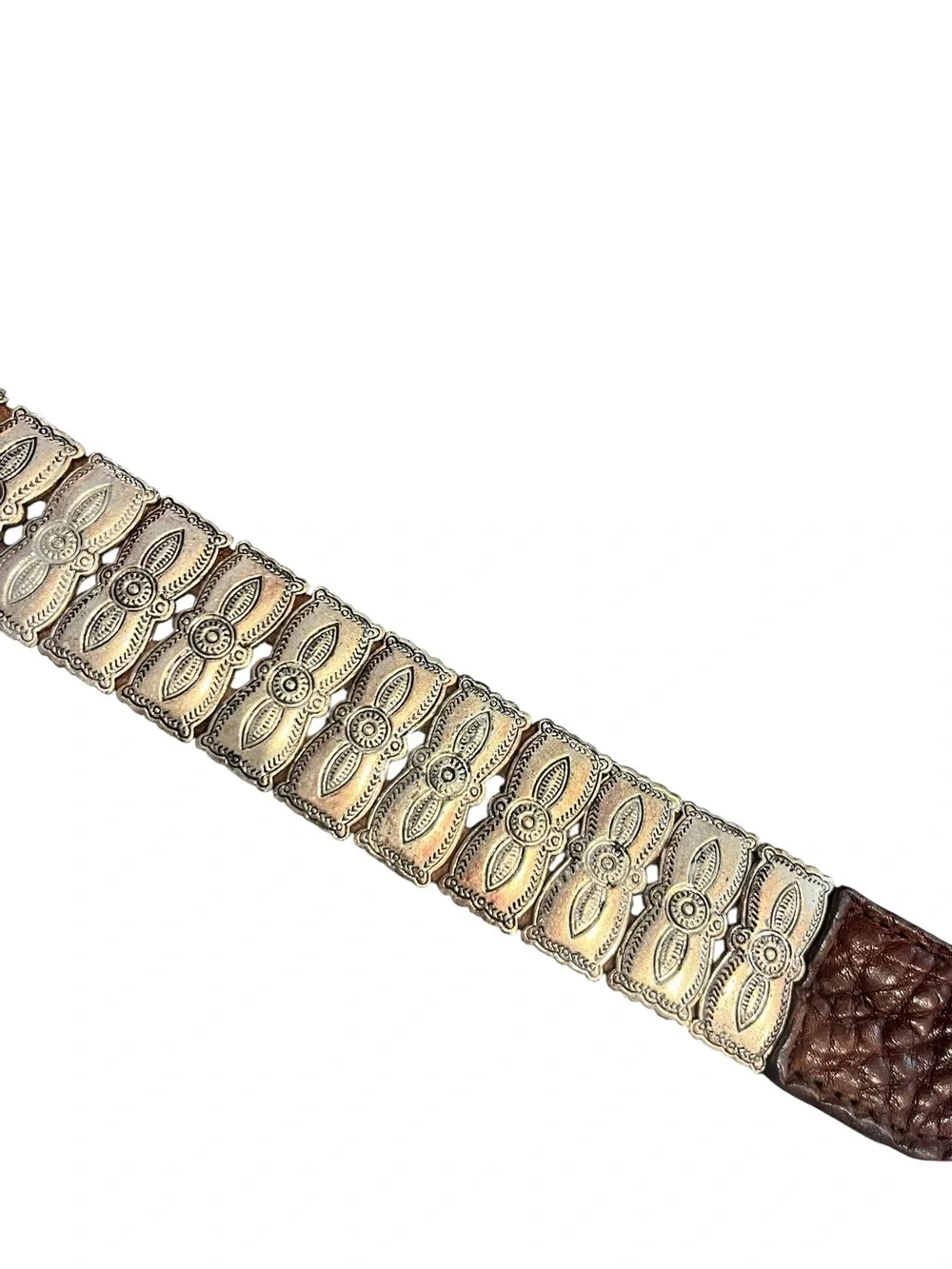 Vintage Full Grain Leather Tooled Conch Silver Toned Belt 32” Western Boho
